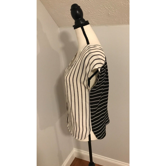 Anthropologie Meadow Rue Sleeveless Black/White Striped Blouse - Size XXS - Picture 2 of 9